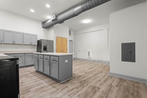featured image of 101 Main St #5