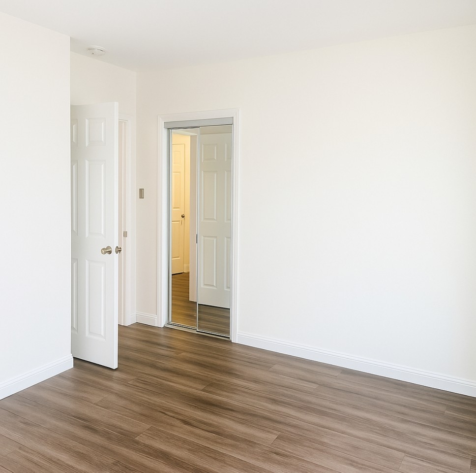 W 27th St #2226 - Photo 4 of 10
