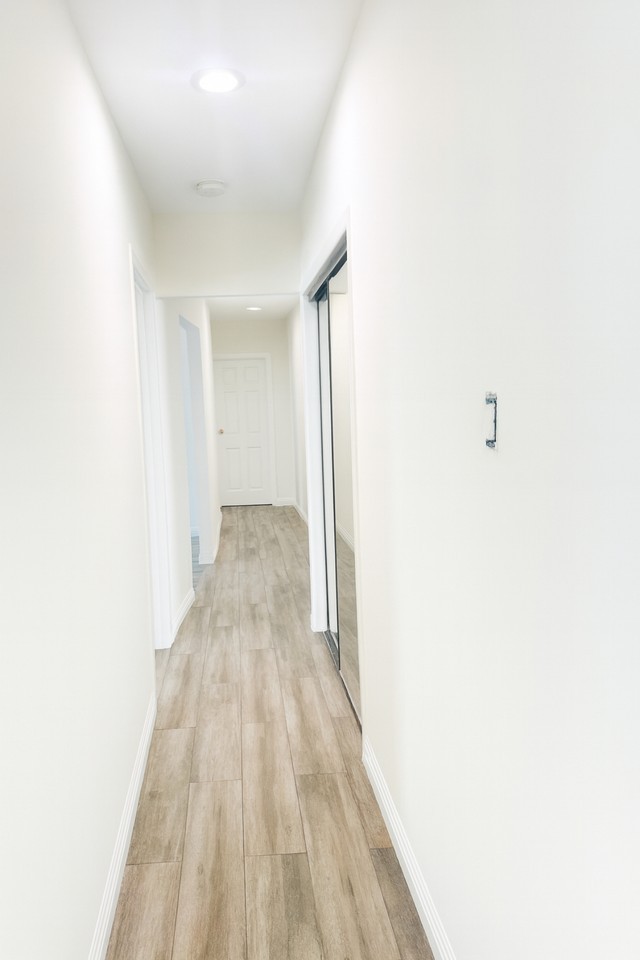 W 27th St #2226 - Photo 5 of 10
