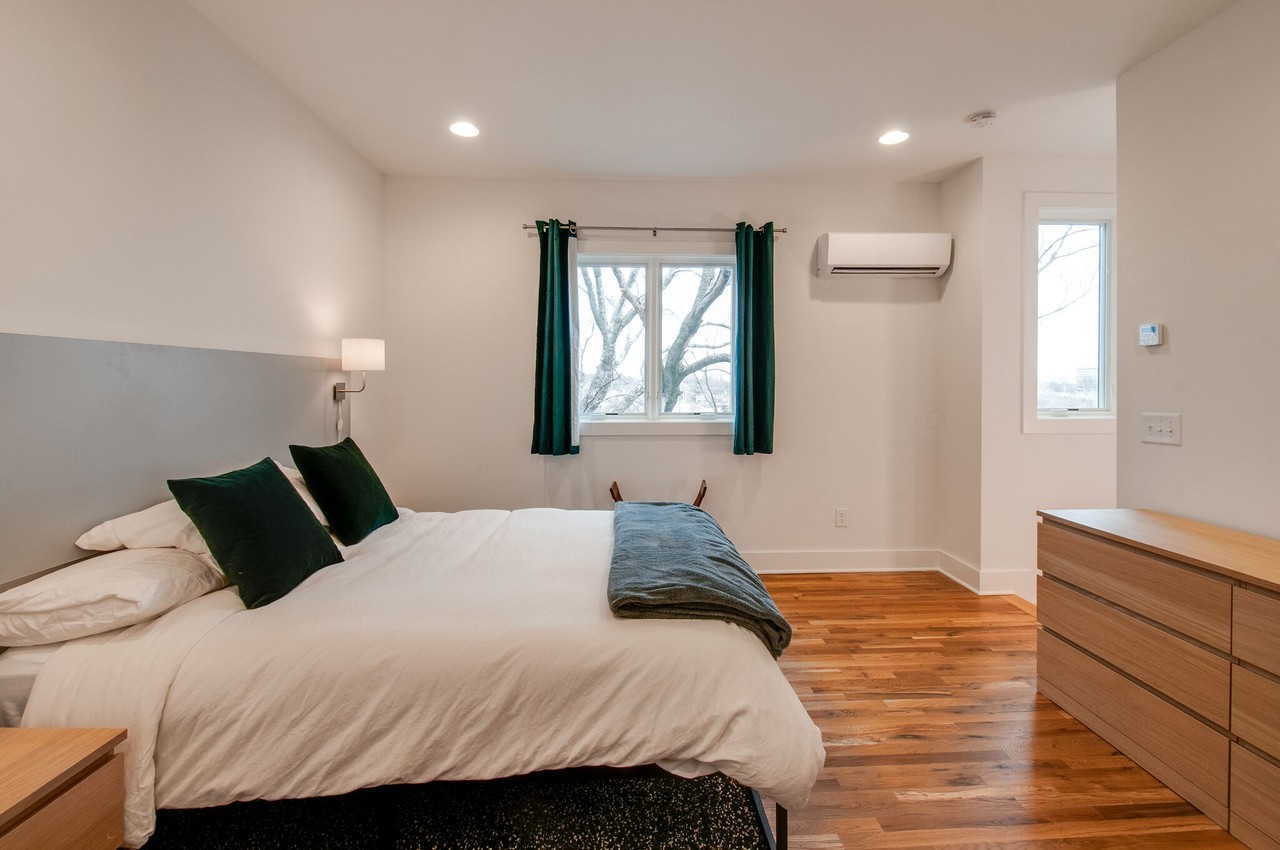 2513 White Ave #8 - Photo 6 of 15