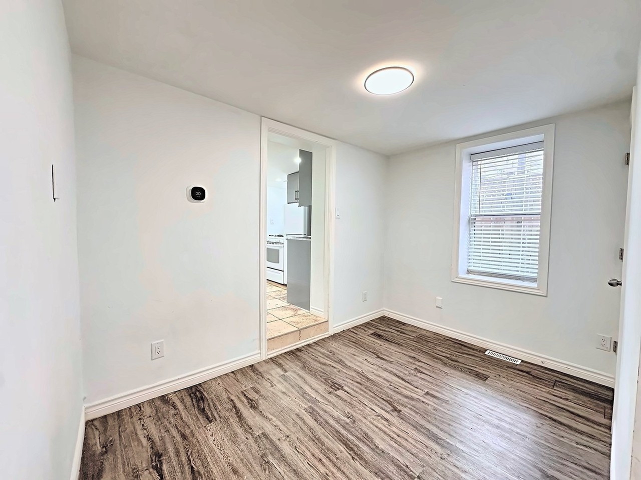 444 Westmount Ave - Photo 3 of 7
