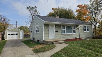 featured image of 1052 20th St Se #1