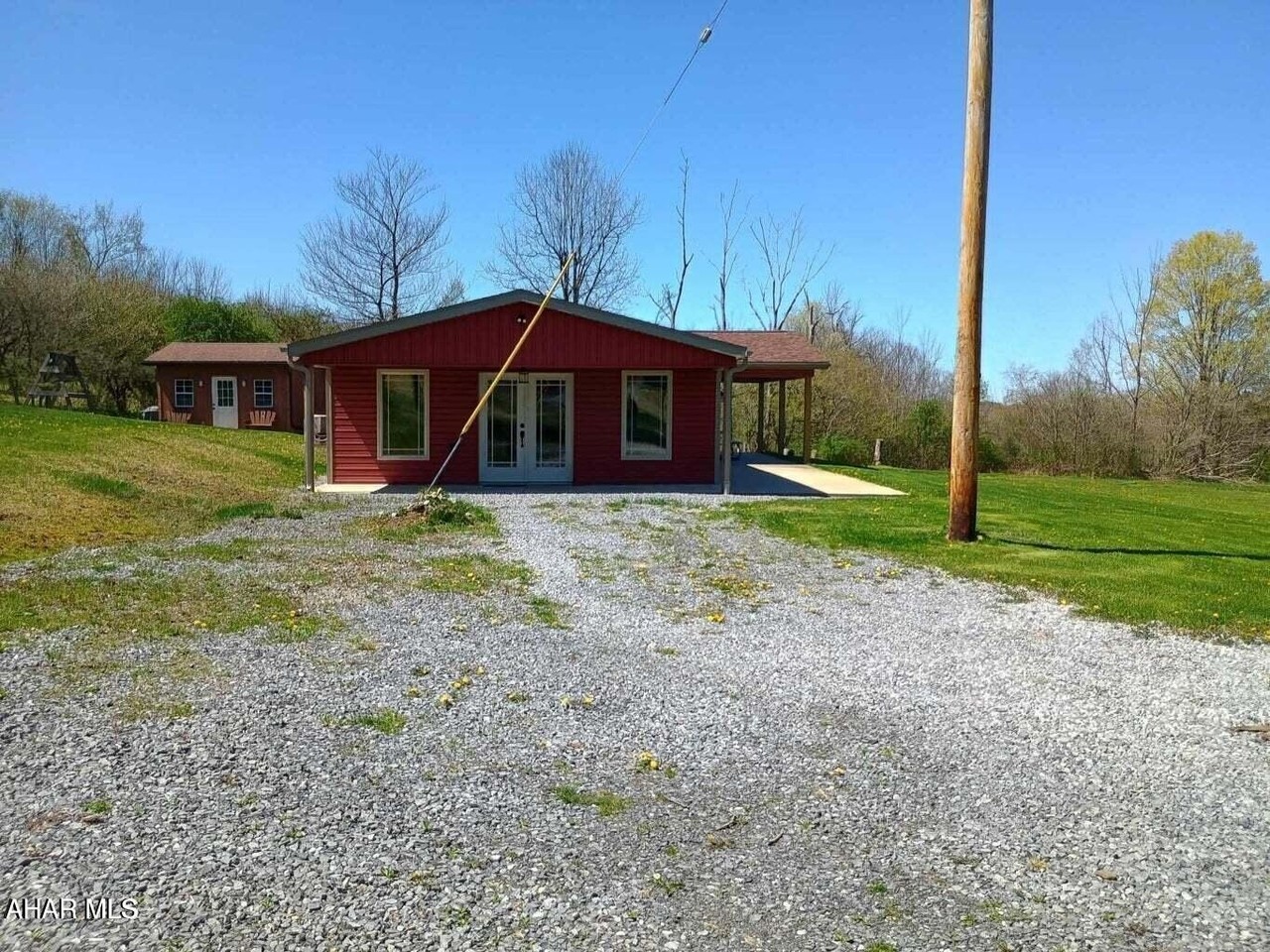 377 Eger Rd - Photo 4 of 22
