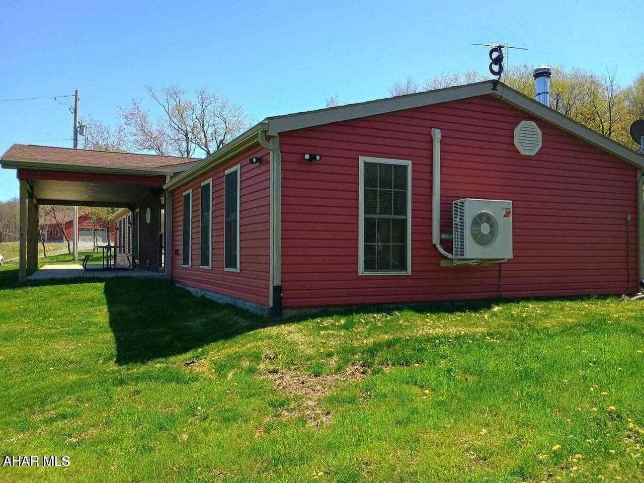 377 Eger Rd - Photo 7 of 22