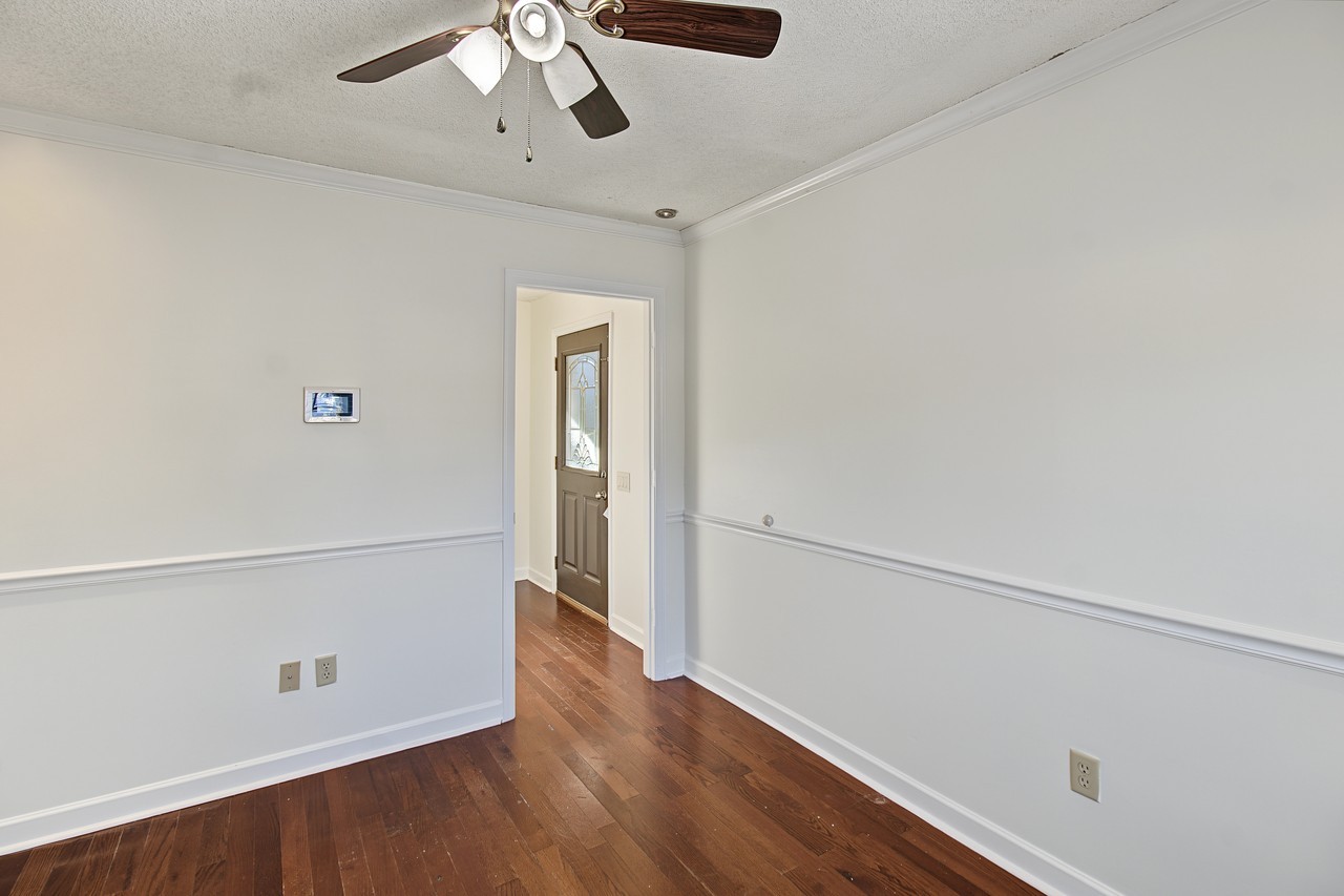 807 Barony Ct #1 - Photo 4 of 38