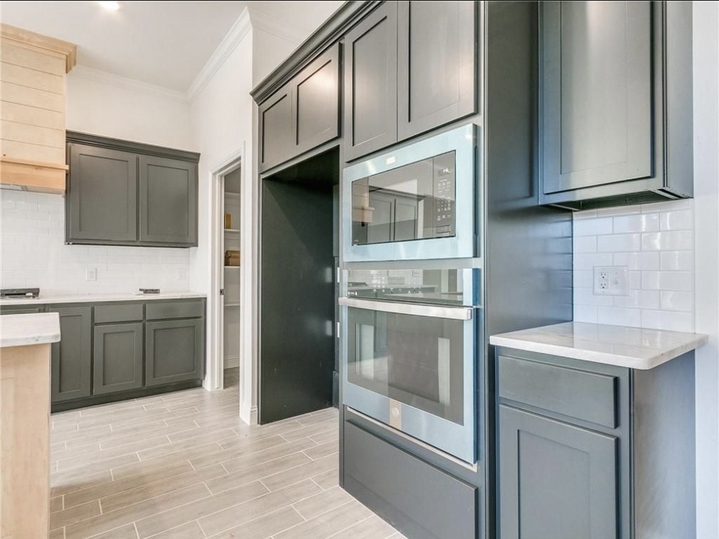 9091 Overlook Dr #1 - Photo 6 of 10