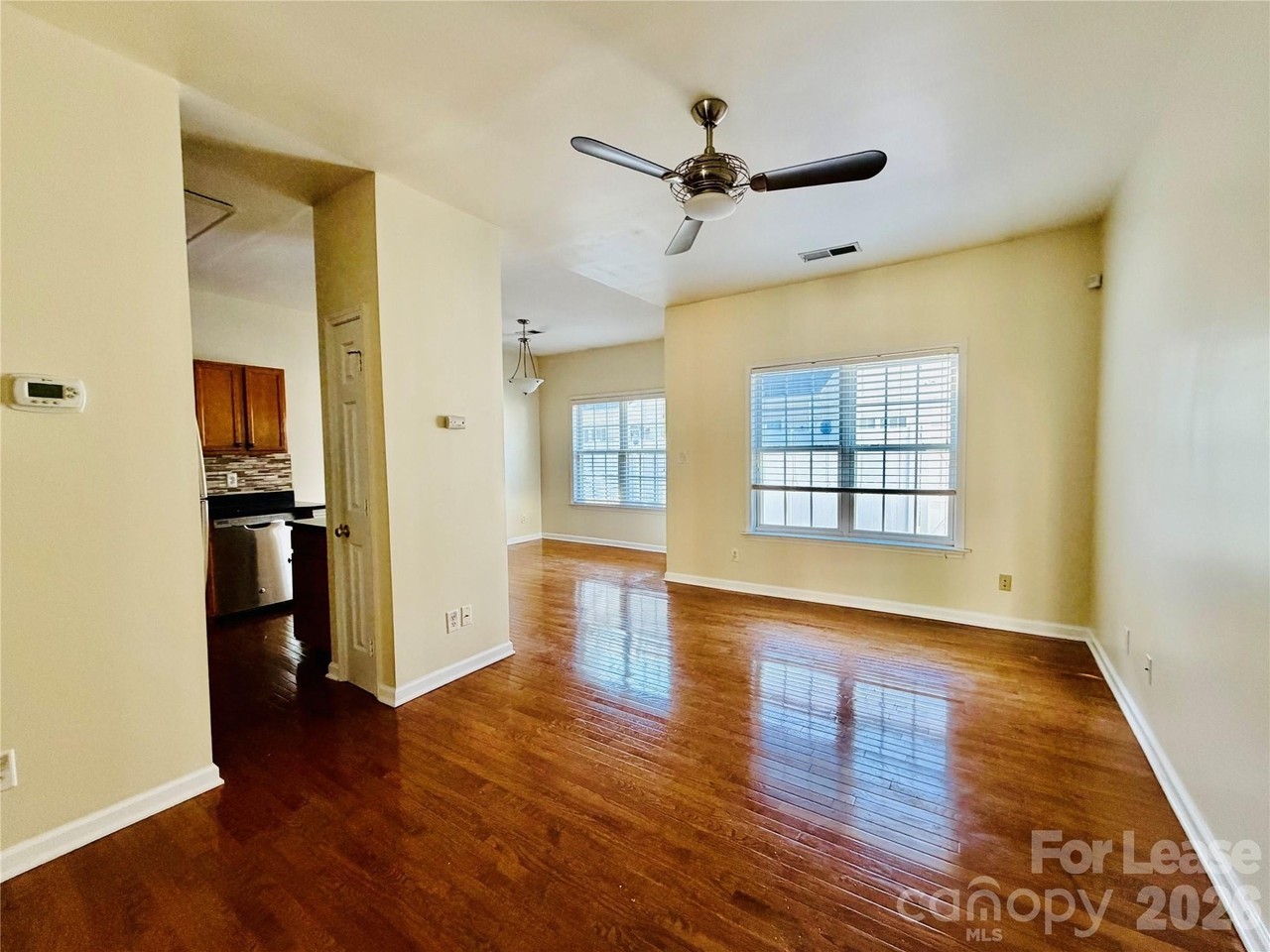 2037 Lennox Square Rd - Photo 6 of 29