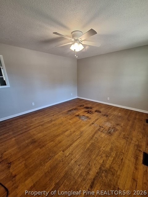 5627 Carson Dr - Photo 2 of 19