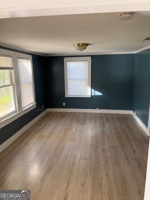24 Henry St - Photo 6 of 14