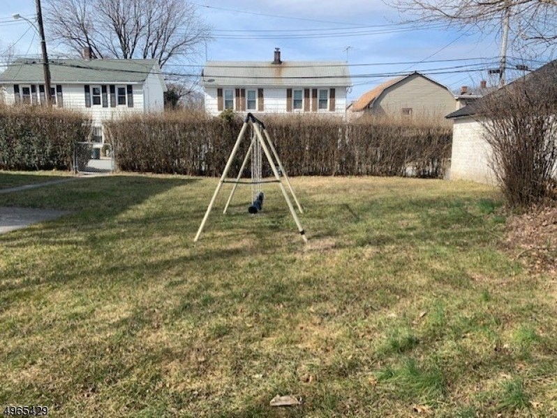 3 Mount Pleasant Ave - Photo 5 of 10