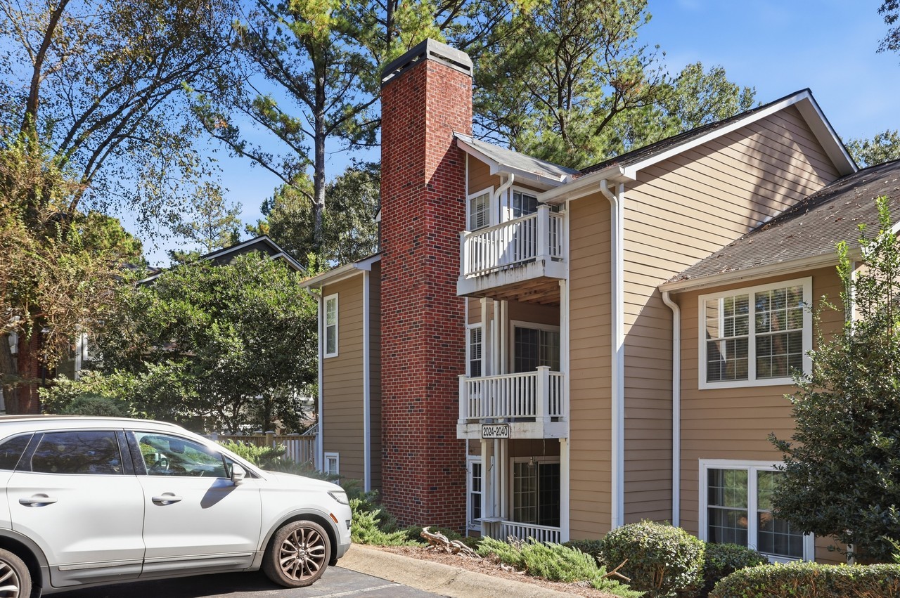 2026 River Heights Walk Se #1