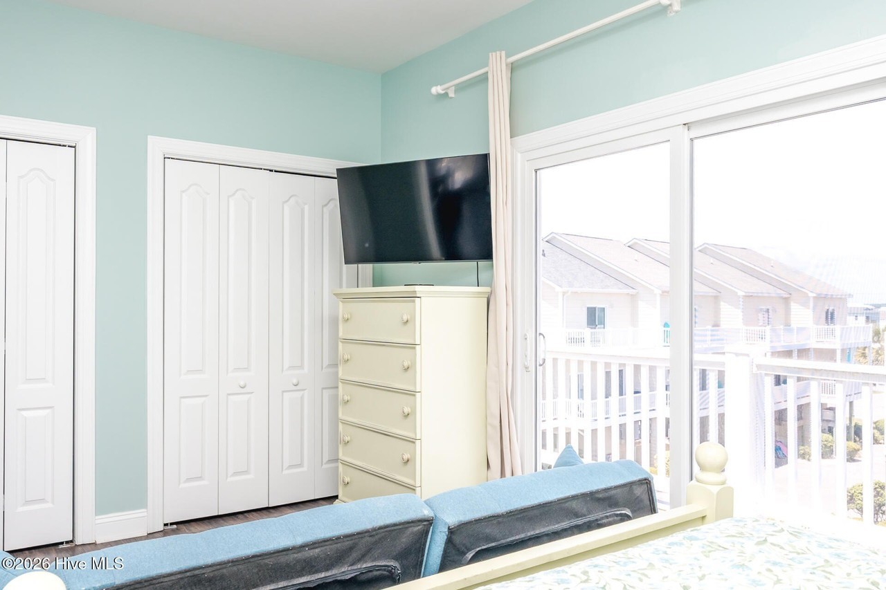 312 Sea Star Cir - Photo 6 of 26