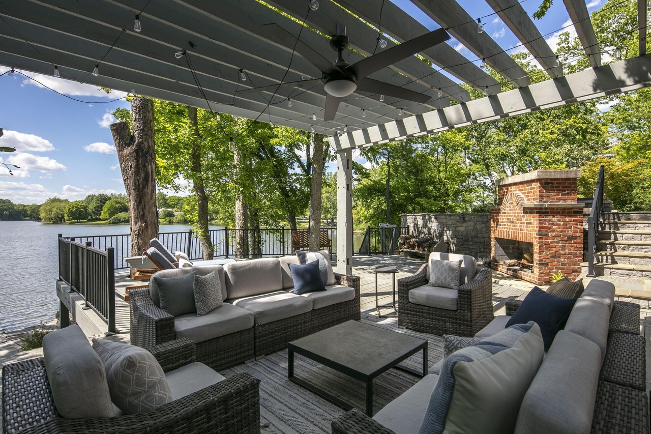2104 Island Pt - Photo 5 of 50