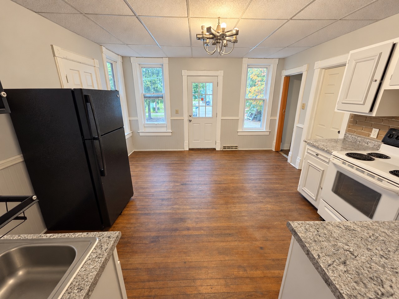 118 N 2nd Ave Lowr - Photo 2 of 13