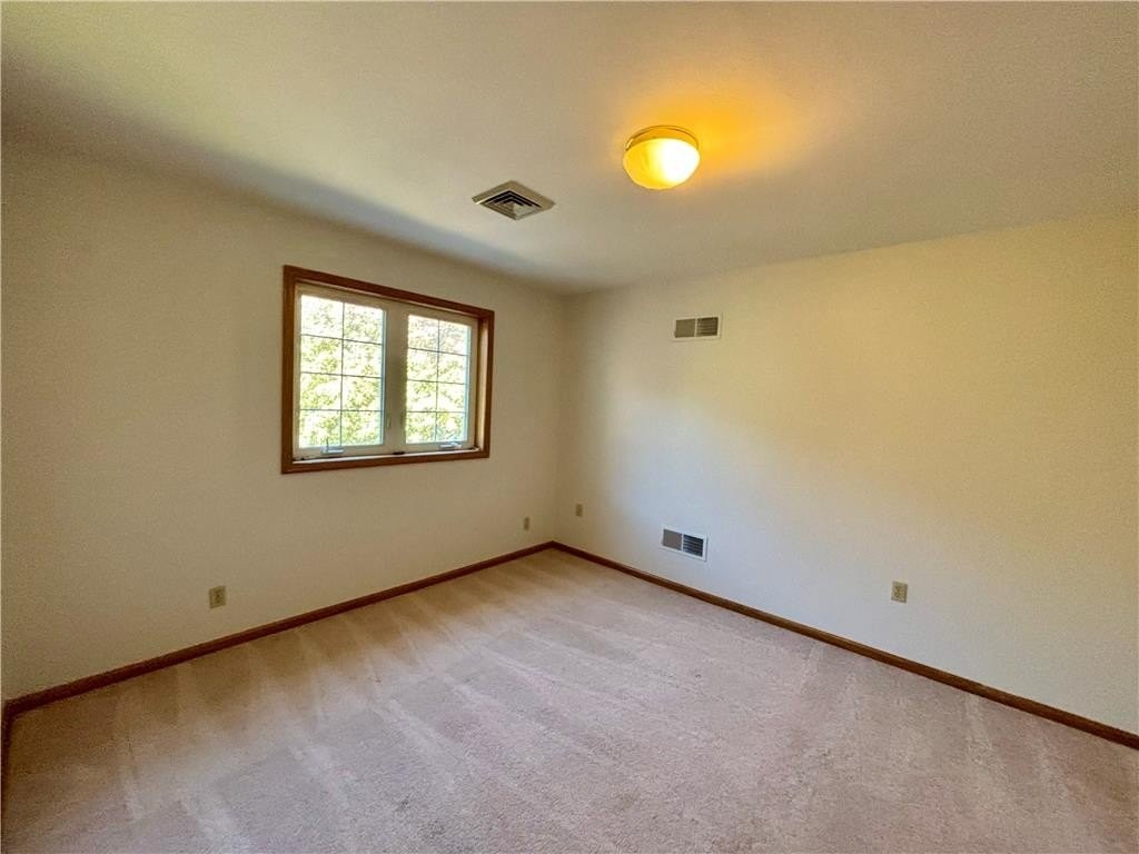 386 W Saint Elmo St - Photo 7 of 17