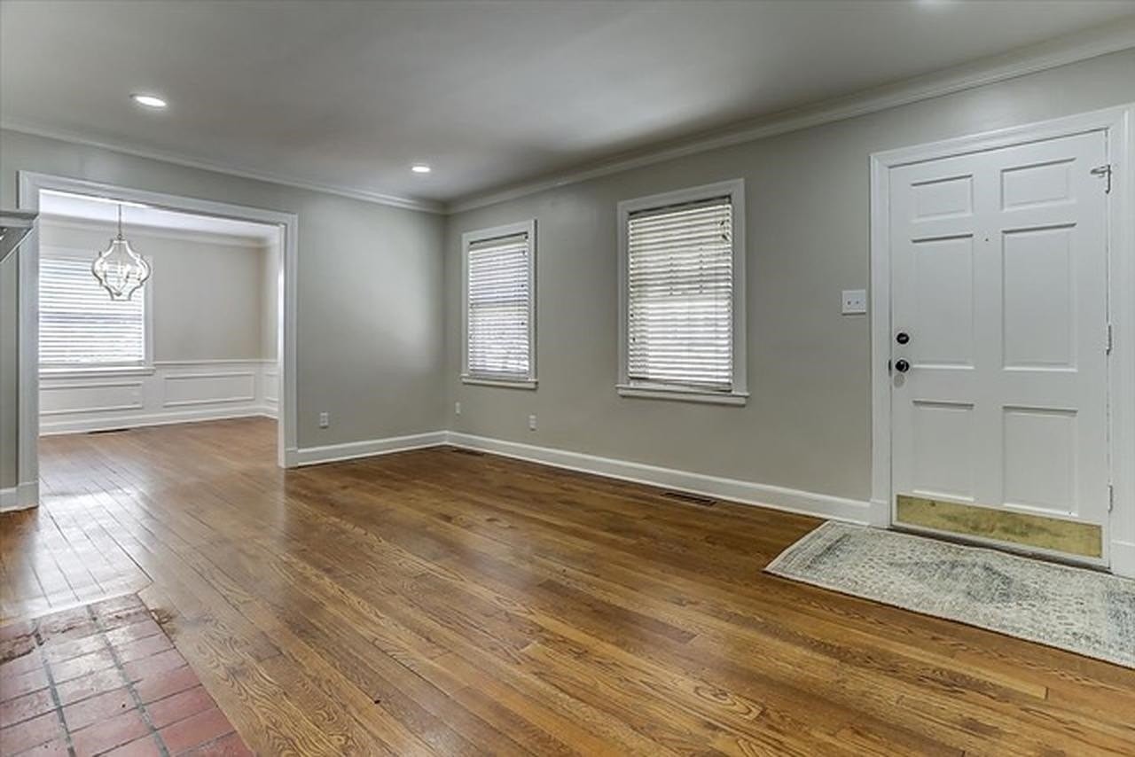176 Picardy St - Photo 6 of 30
