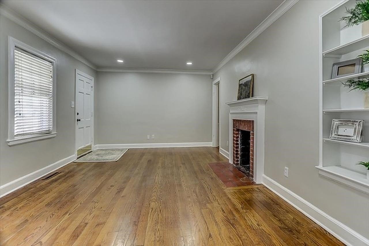 176 Picardy St - Photo 7 of 30
