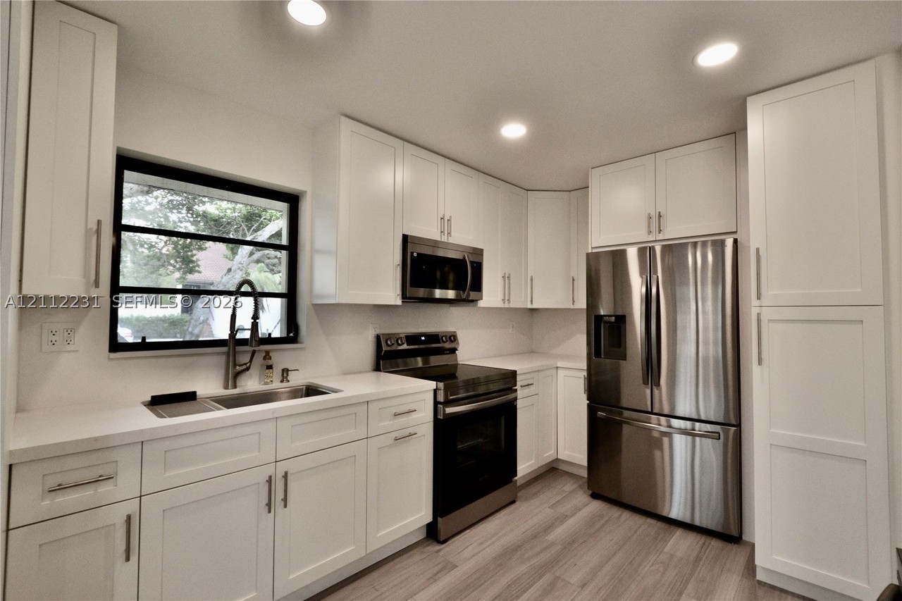12425 Sw 94th Ln #0 - Photo 7 of 32