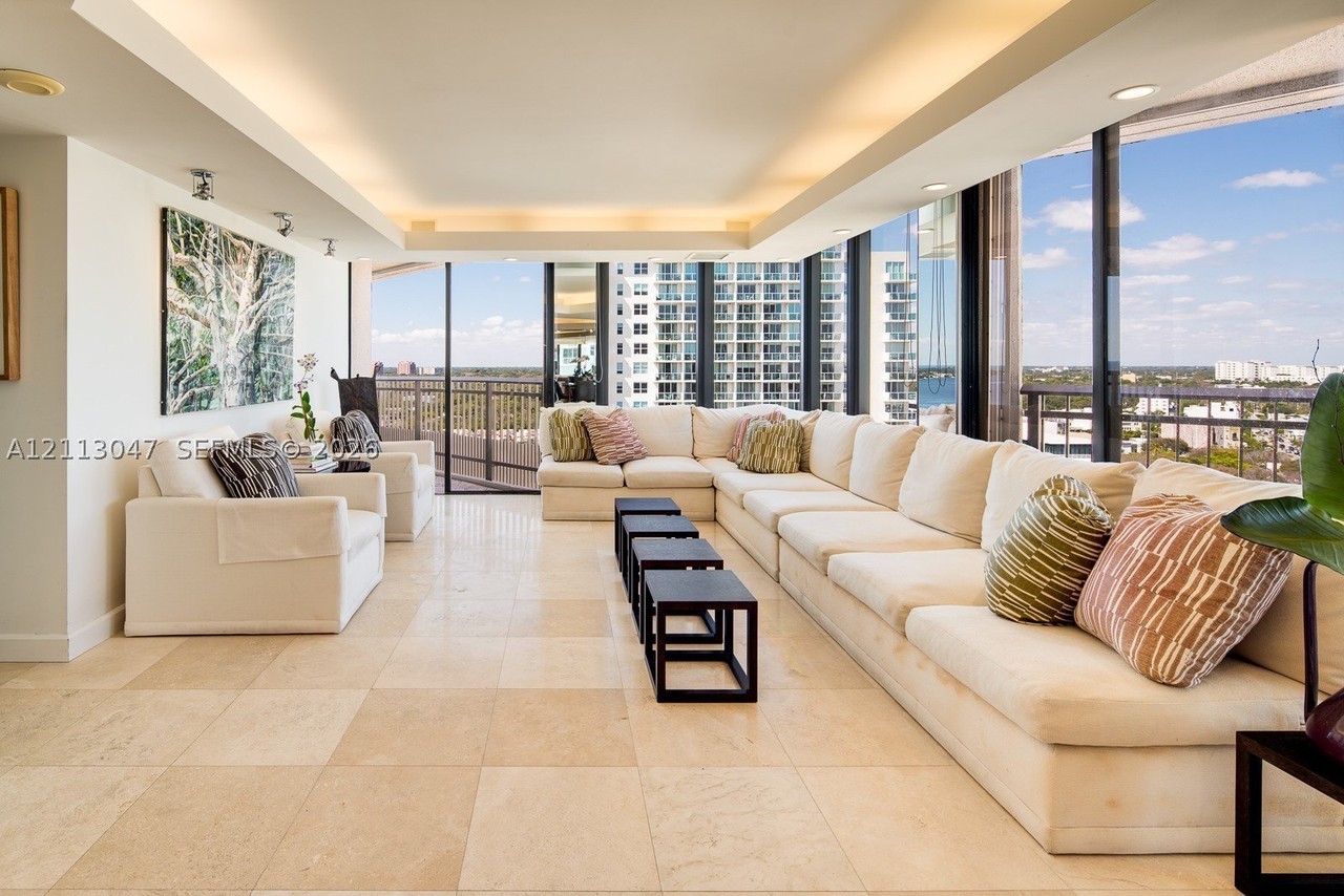 2901 S Bayshore Dr #PHF - Photo 5 of 33