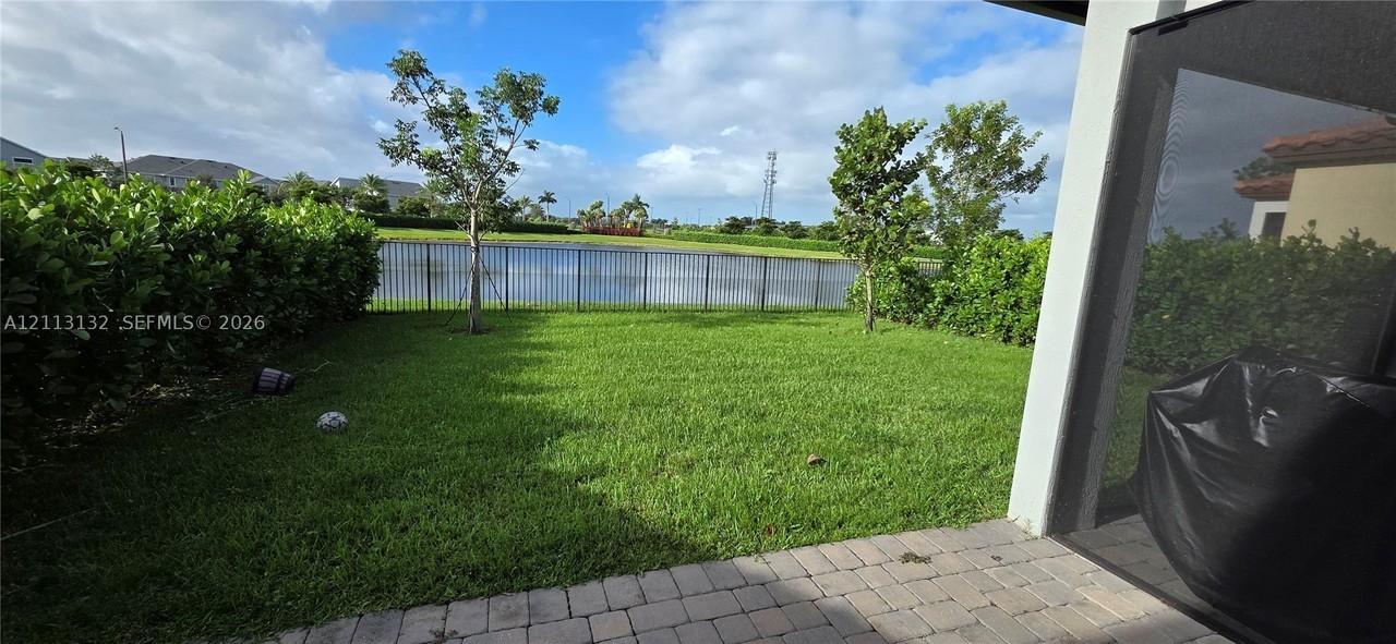 16474 Sea Turtle Pl - Photo 5 of 21