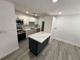 4840 Sw 25th Ave #4840 - Photo 1 of 1