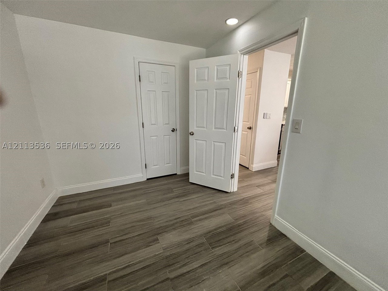 4840 Sw 25th Ave #4840 - Photo 6 of 8