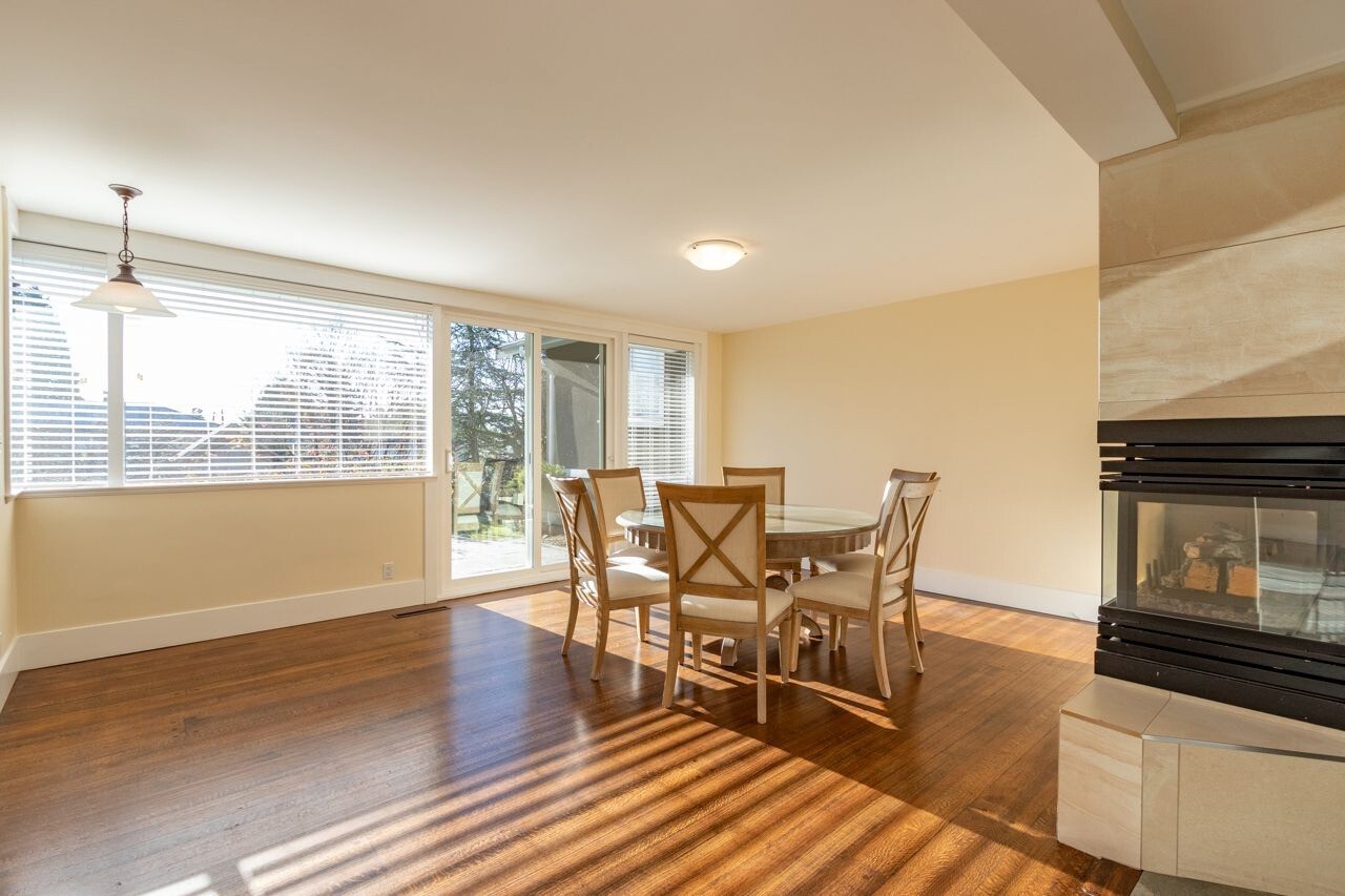 535 West Kings Road - Photo 4 of 26