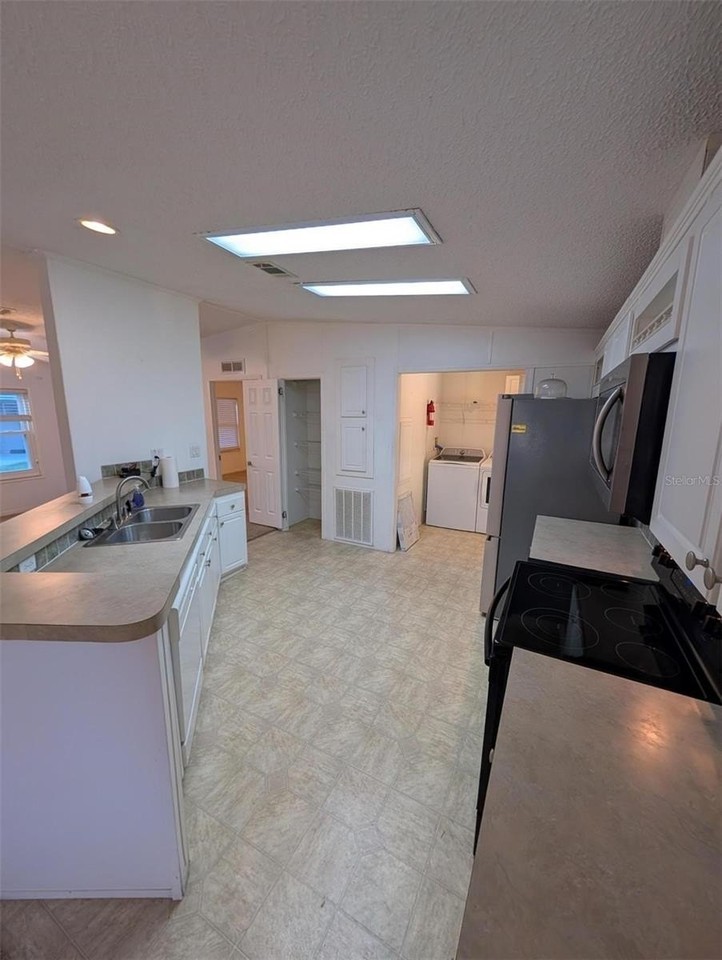 1911 Nw 46th Ave #291 - Photo 5 of 18