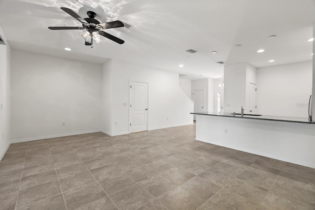 13950 Snapper Fin Ln - Photo 3 of 26