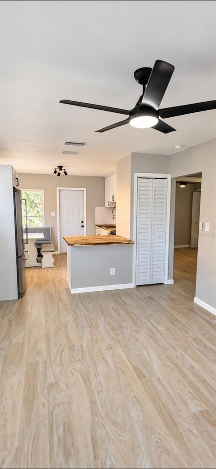 1865 Pasadena Dr - Photo 3 of 17
