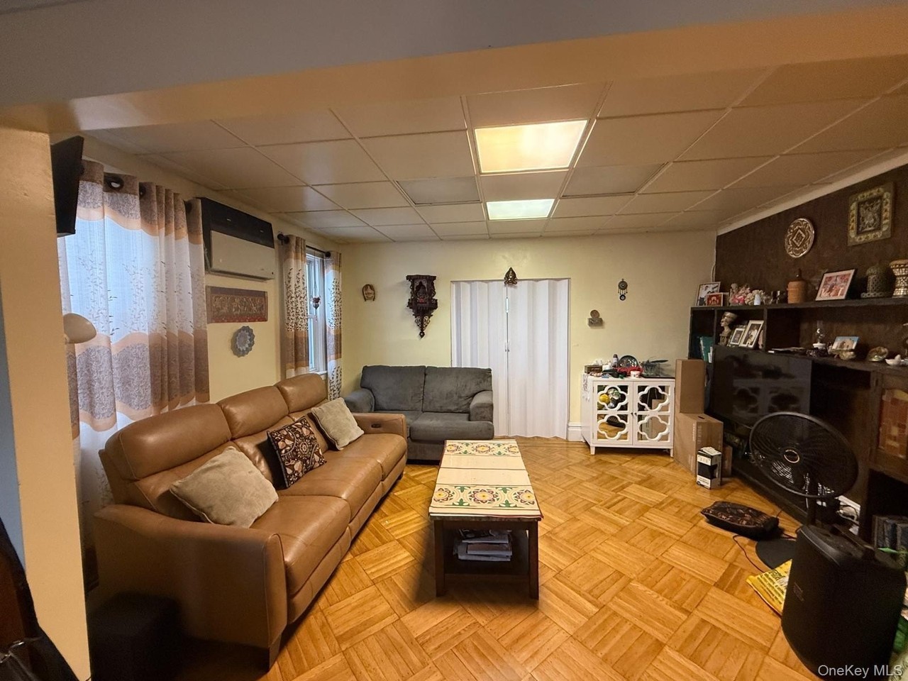 18409 90th Ave - Photo 3 of 13