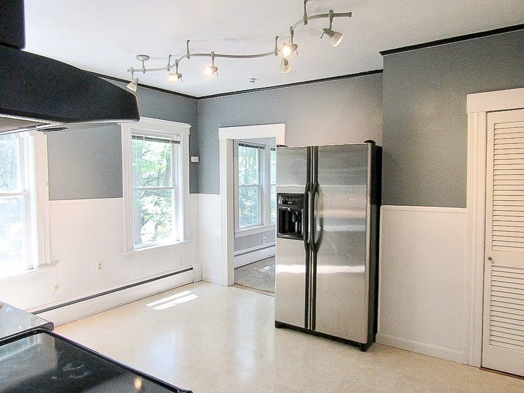 6 Stoughton Ave #1 - Photo 4 of 16