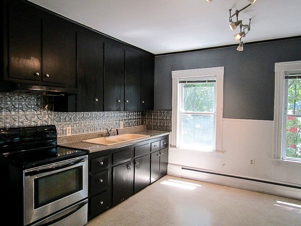 6 Stoughton Ave #1 - Photo 5 of 16