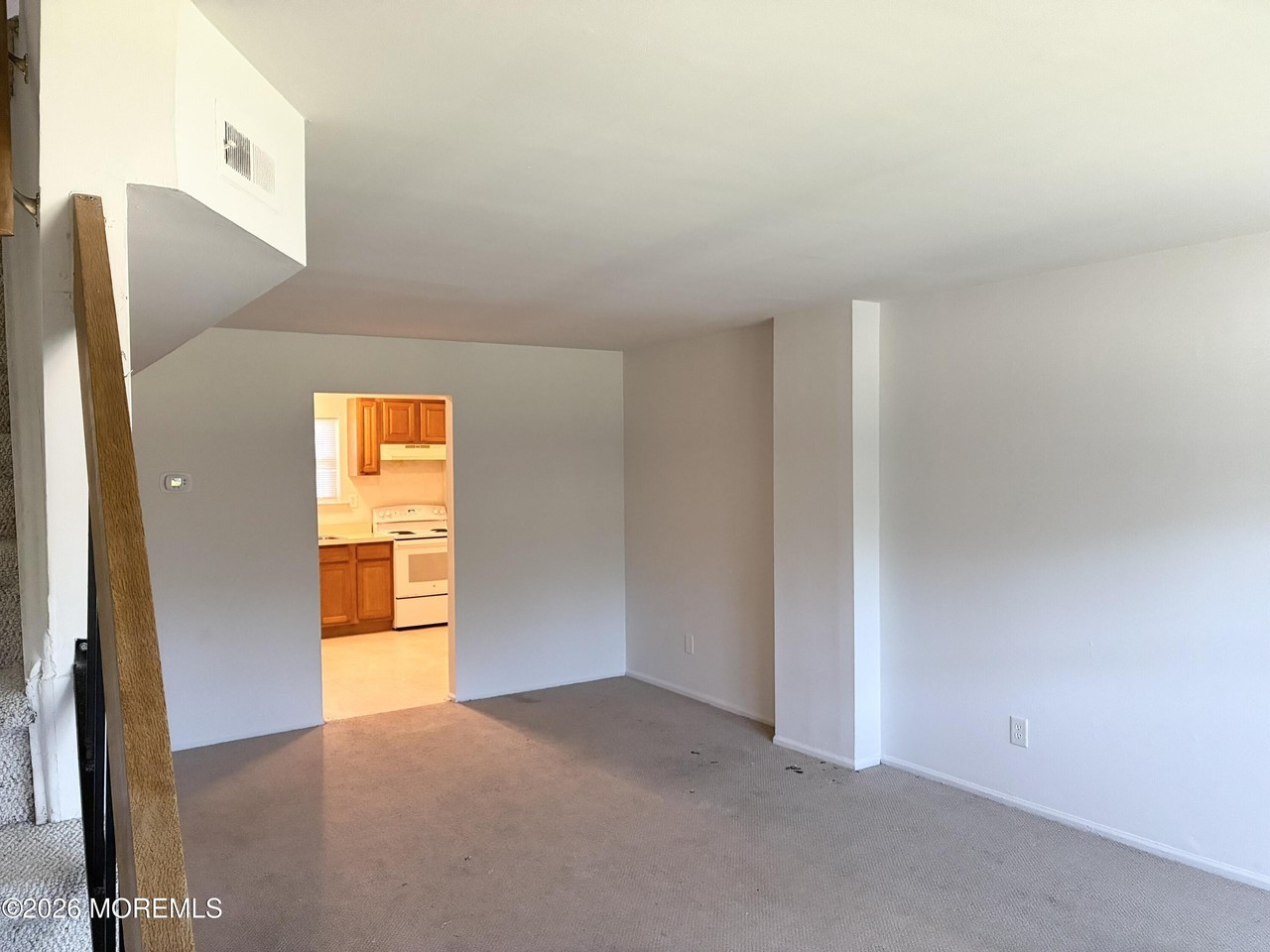 68 Briar Mills Dr - Photo 3 of 10