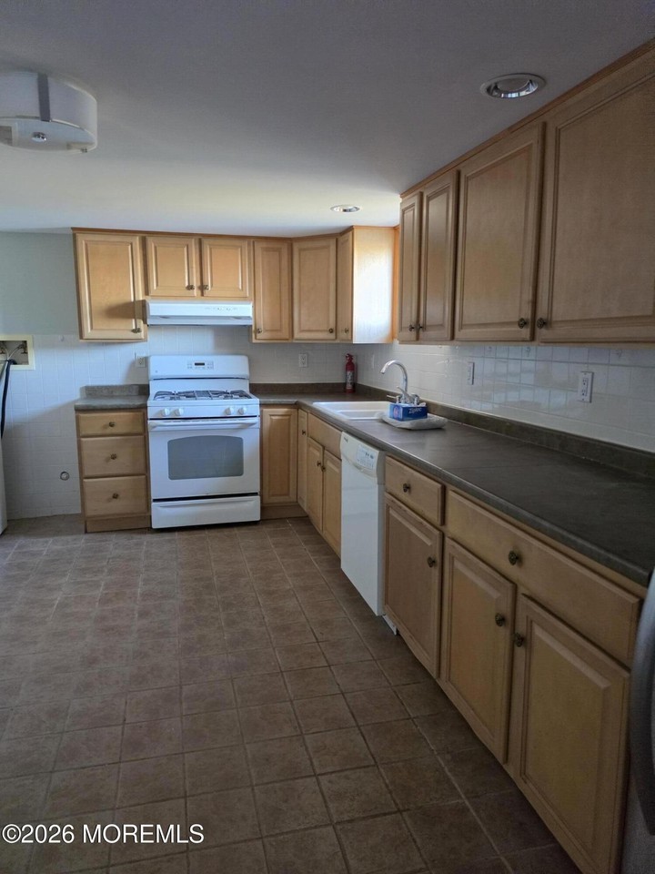26 Culebra Ave - Photo 5 of 20