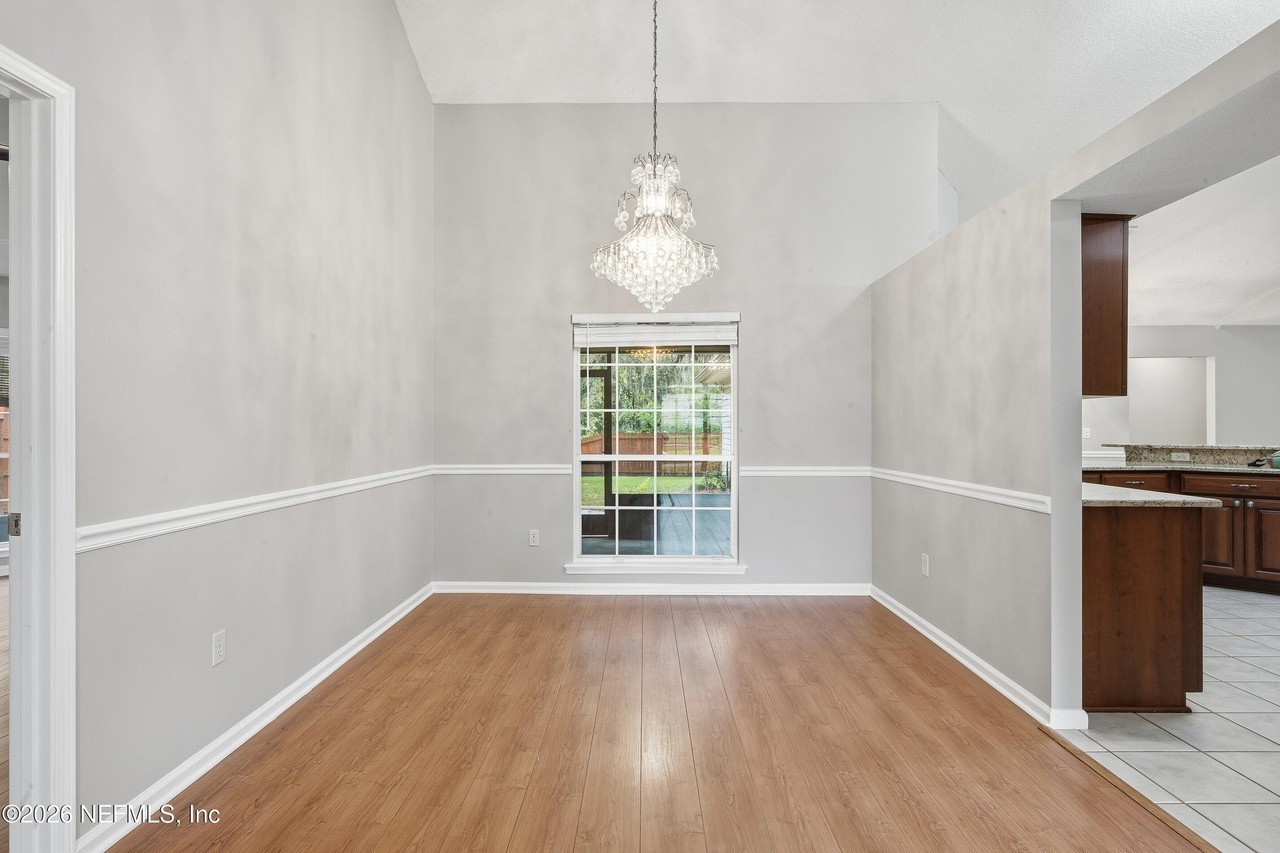 1786 Waterbury Ln - Photo 6 of 38