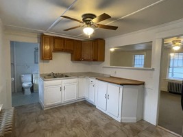 featured image of 93 Franklin St #4