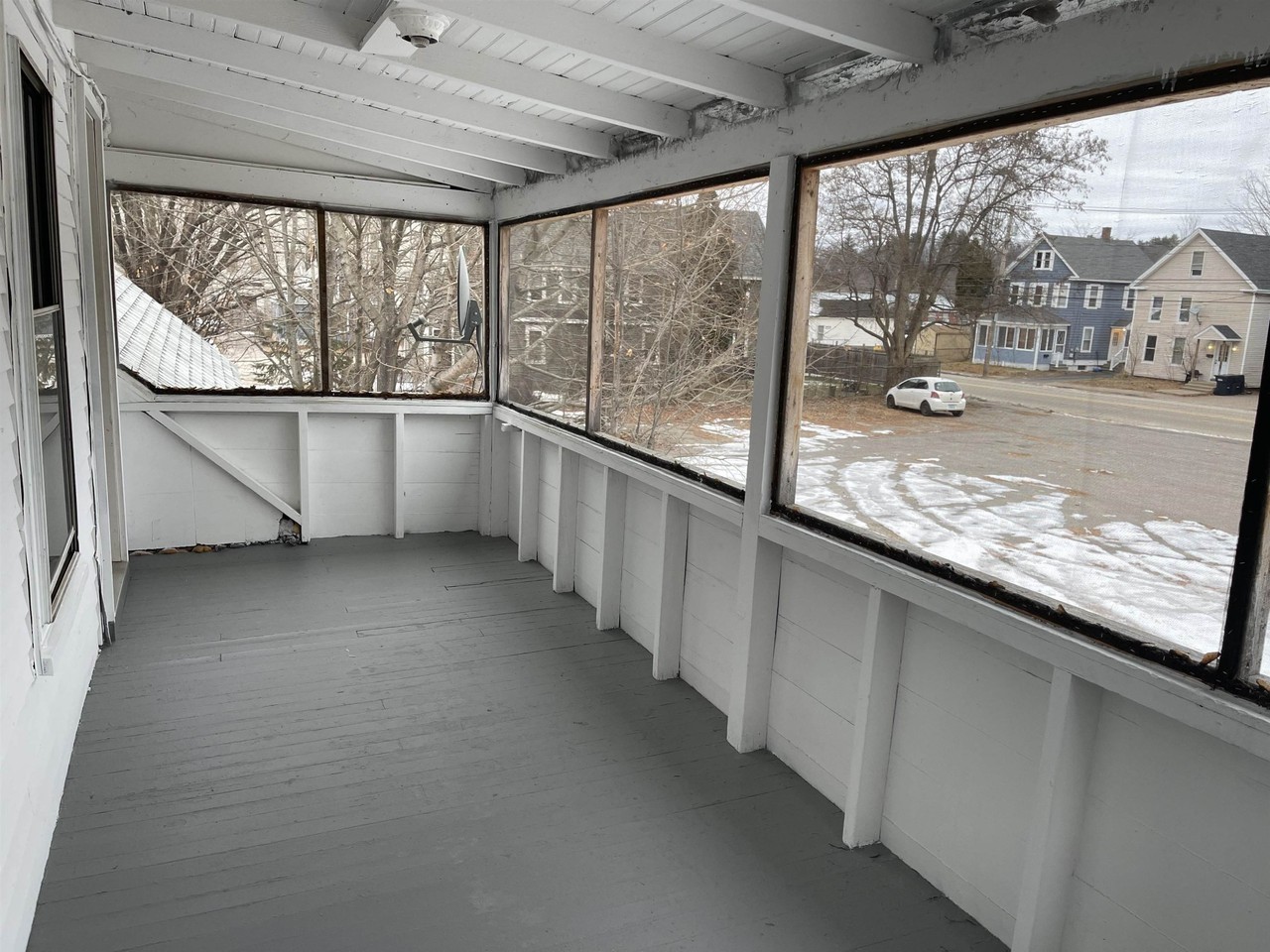 93 Franklin St #4 - Photo 6 of 16