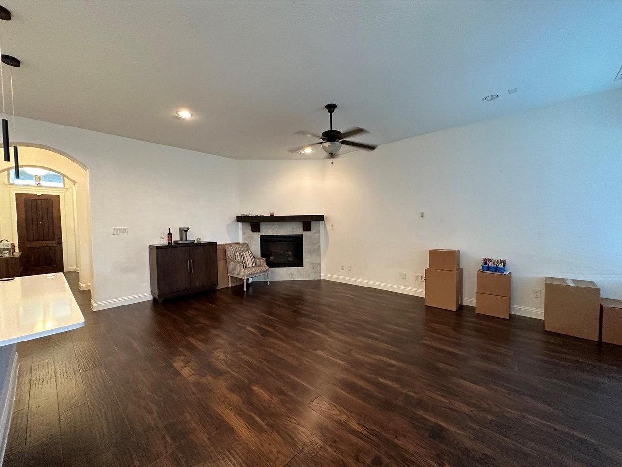 3709 Delta Dr - Photo 3 of 15