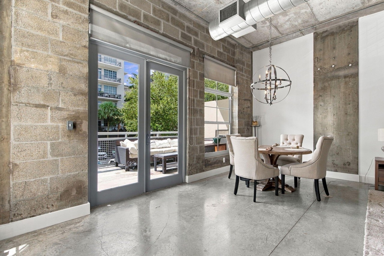 434 Nw 1st Ave #203 - Photo 6 of 26