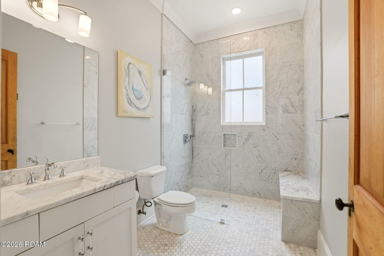 1417 Esplanade Ave - Photo 5 of 27