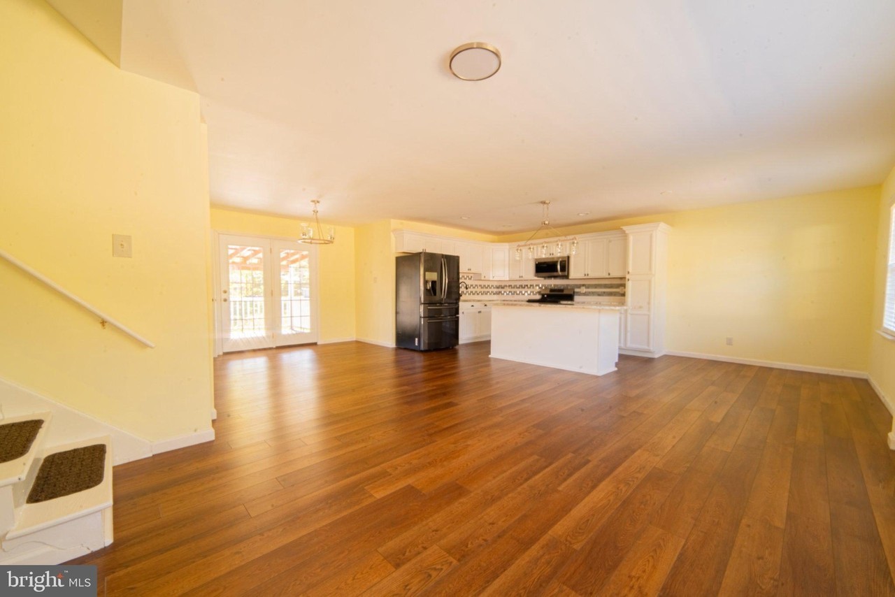 1409 Brown Rd - Photo 2 of 23