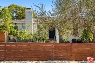 3012 S Beverly Dr - Photo 1 of 1