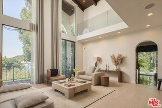 2299 Gloaming Way - Photo 2 of 8