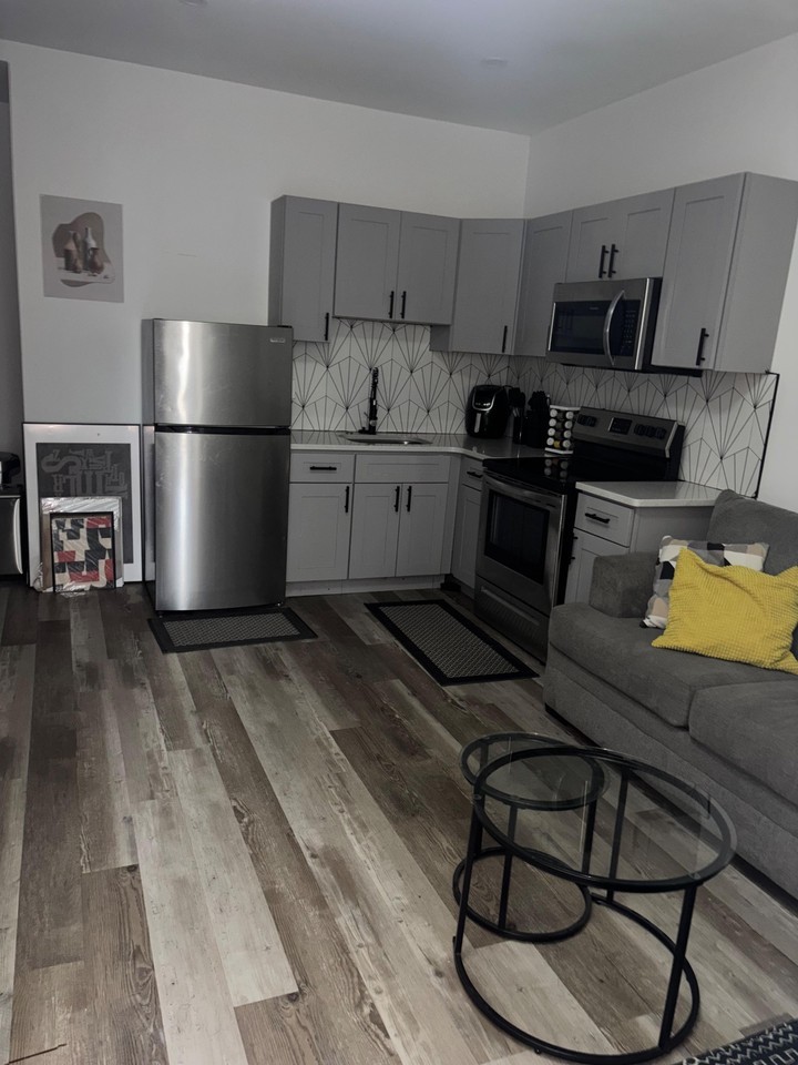 N 17th St - Photo 2 of 9
