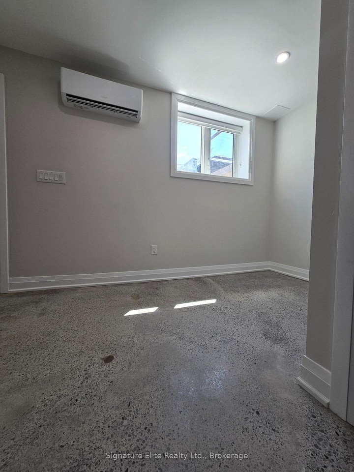 46 Pitt Avenue - Photo 6 of 13