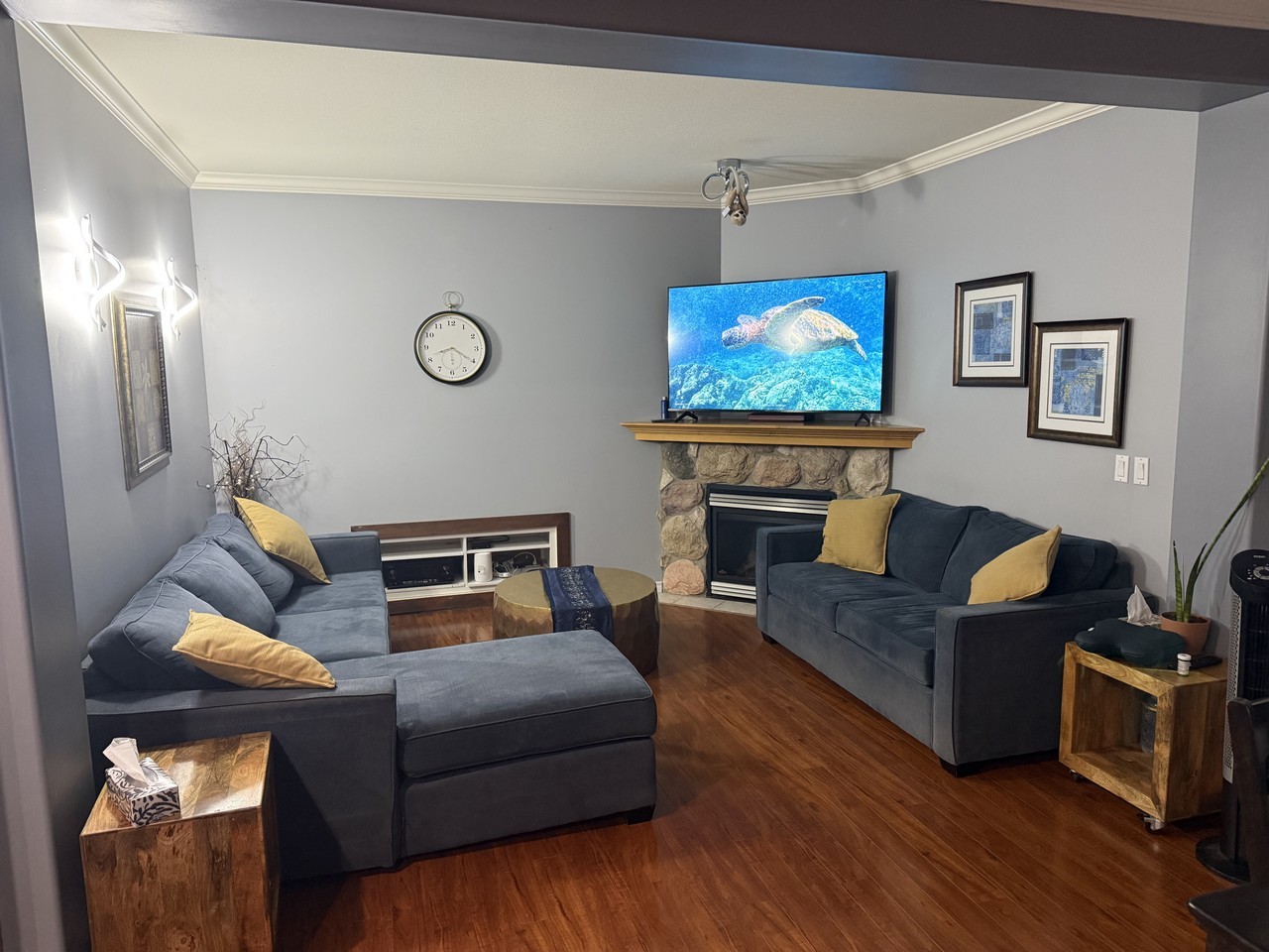 16602 61 Avenue - Photo 2 of 12
