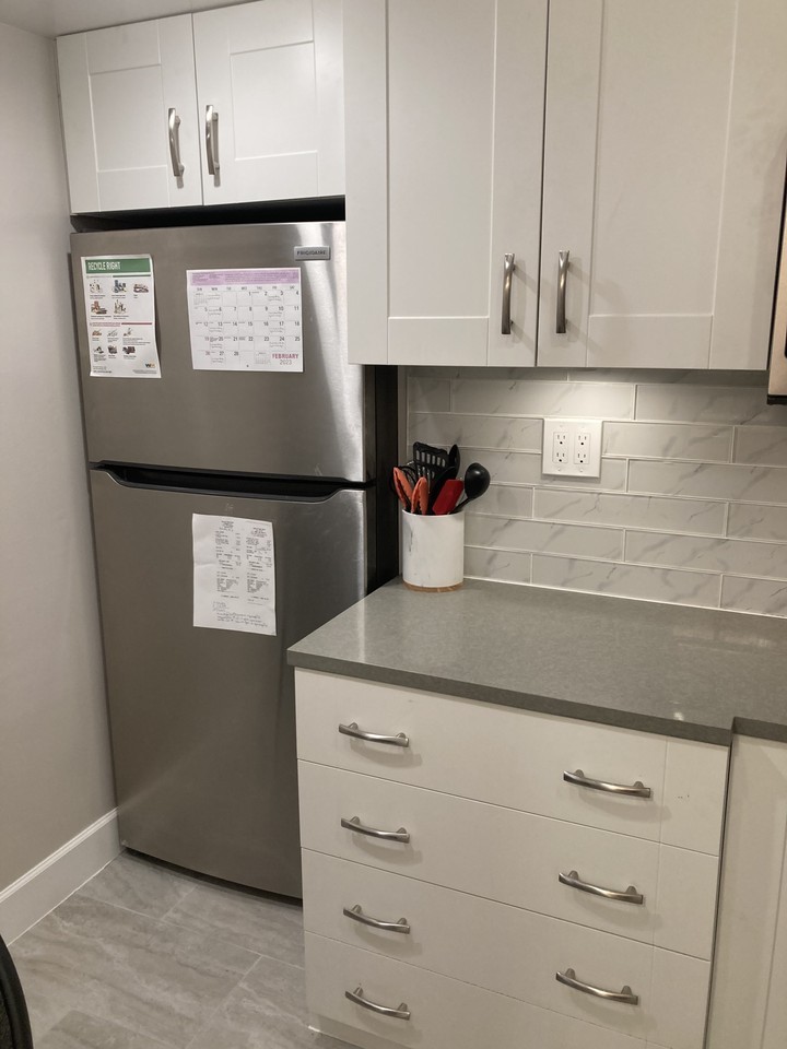 1550 Comox Street #3 - Photo 2 of 23