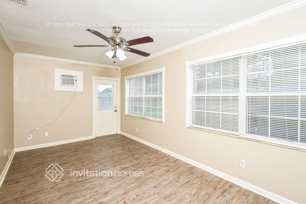 3309 Australian Cir - Photo 6 of 17