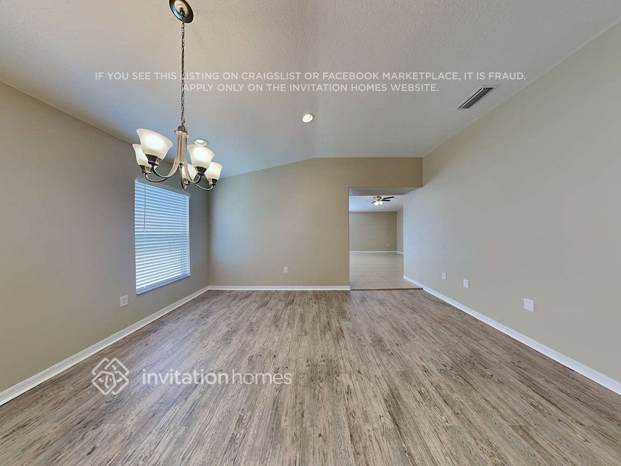 2496 Brownwood Dr - Photo 4 of 18